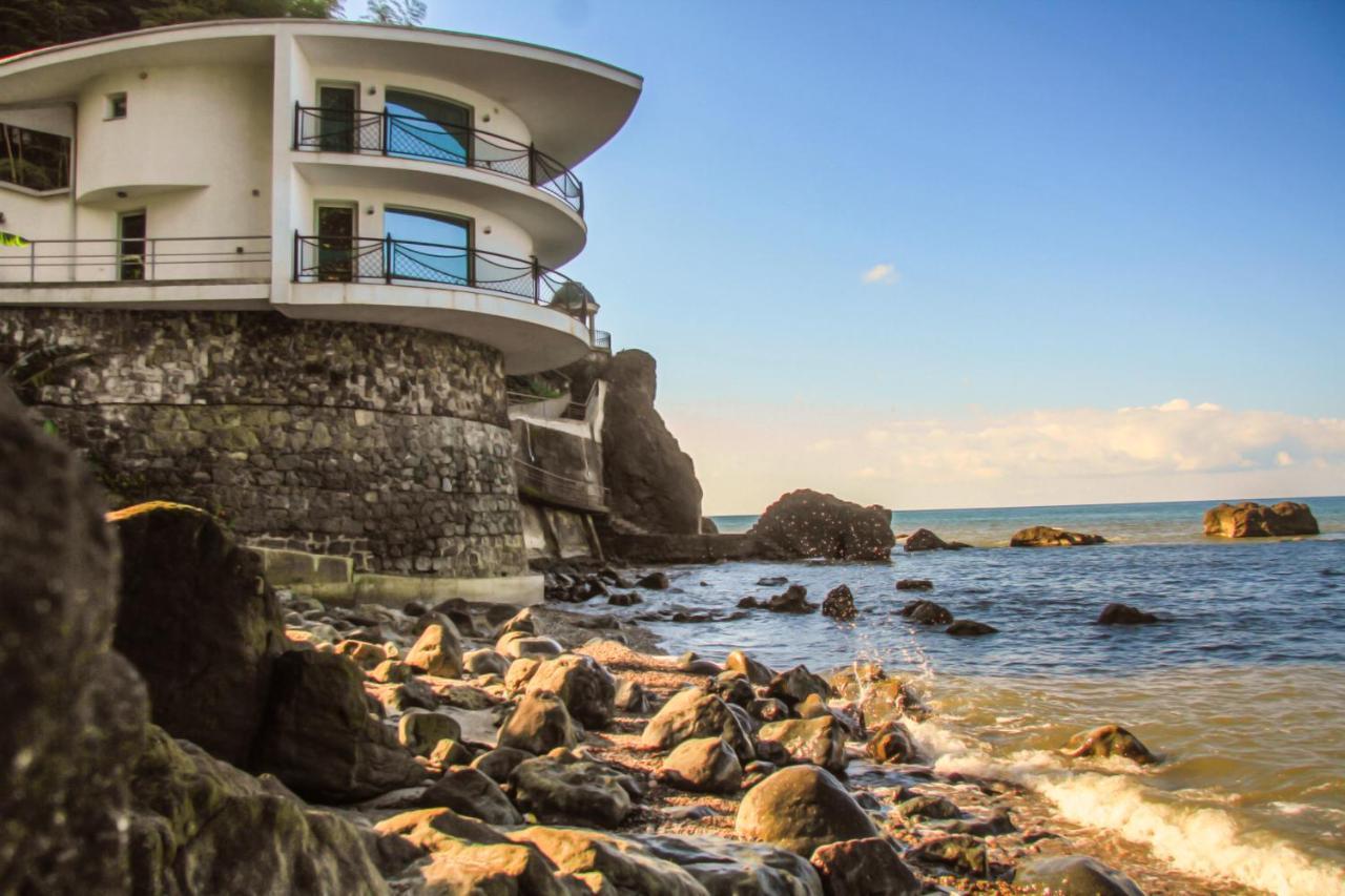 Castello Mare All Inclusive Resort Batumi Eksteriør billede