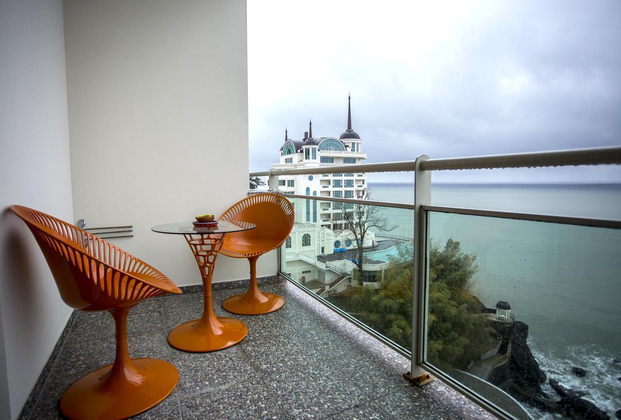 Castello Mare All Inclusive Resort Batumi Eksteriør billede